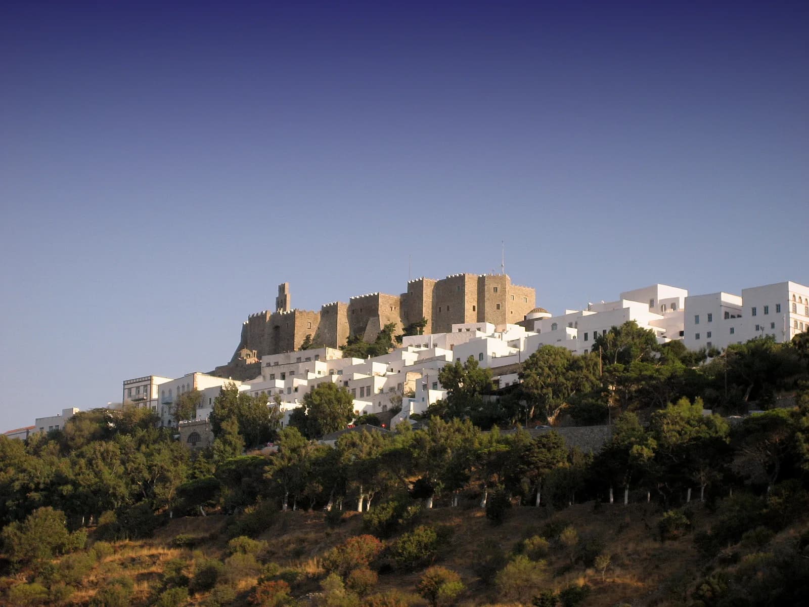 Bodrum-Patmos Feribot Rehberi 2026 — Aziz Yuhanna Manastırı ve UNESCO Mirası